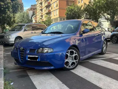 Usata Alfa Romeo 2000 252 CV (185 kW) 2004 Blu/azzurro Berlina
