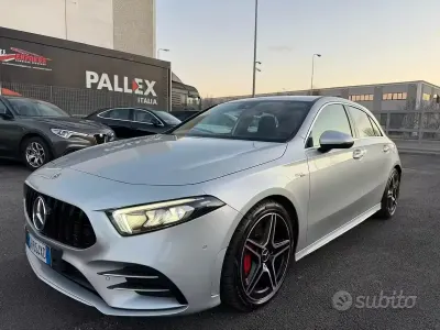Begagnad Mercedes A35 AMG AMG 306 HK (225 kW) 2022 Grå Sedan