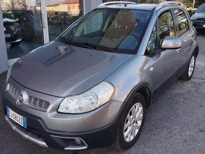 Usata Fiat Sedici Dynamic 120 CV (88 kW) 2011 Grigio SUV