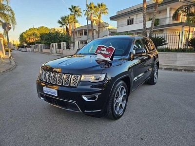 Usata Jeep Grand Cherokee Overland 250 CV (183 kW) 2020 Nero SUV