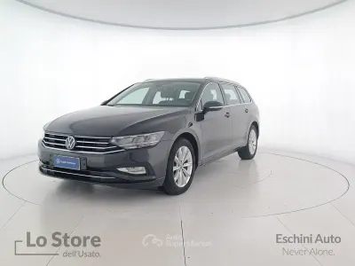 Usata VW Passat Business 122 CV (89 kW) 2021 Manganese grey metallizzato Station wagon