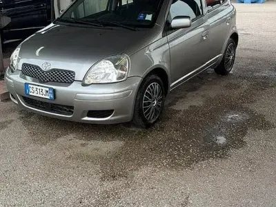 Usata Toyota Yaris