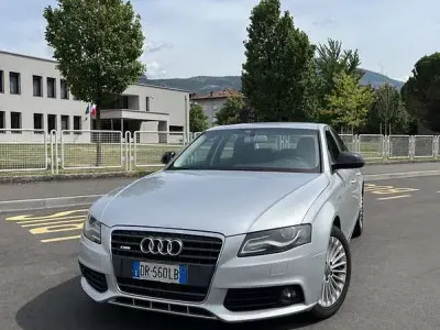 Usata Audi A4 143 CV (105 kW) 2008 Grigio Berlina