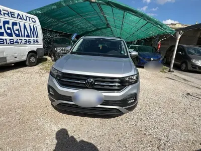 Usata VW T-Cross Style 95 CV (69 kW) 2023 Grigio SUV