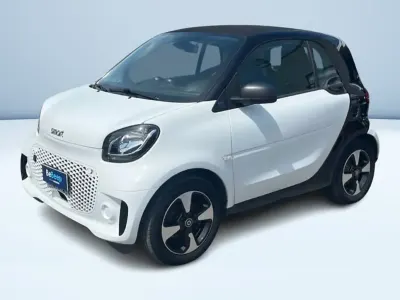 Usata Smart ForTwo Electric Drive Passion 41 kW (56 CV) 2022 Bianco Coupé
