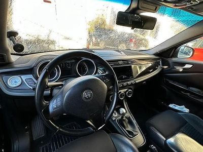 Usata Alfa Romeo Giulietta 235 CV (172 kW) 2014 Nero Berlina
