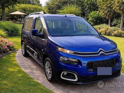 Begagnad Citroën Berlingo Live 102 HK (75 kW) 2019 Blå Minibuss