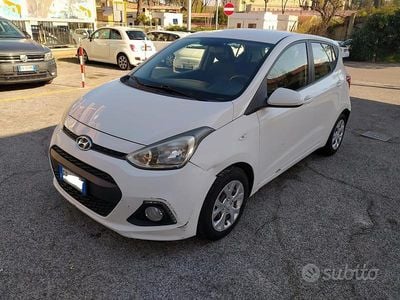 Usata Hyundai i10 Style 69 CV (50 kW) 2014 Bianco Utilitaria
