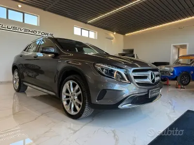 Usata Mercedes GLA220 Premium 177 CV (130 kW) 2017 Grigio SUV