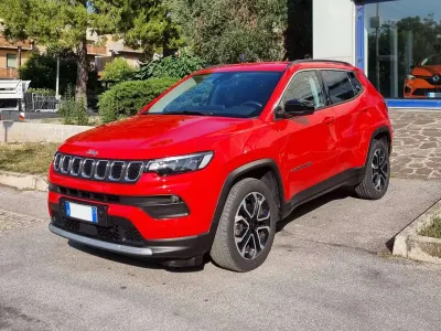Usata Jeep Compass Limited 131 CV (96 kW) 2023 Rosso SUV