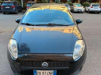 Usata Fiat Grande Punto 77 CV (56 kW) 2006 Nero Utilitaria