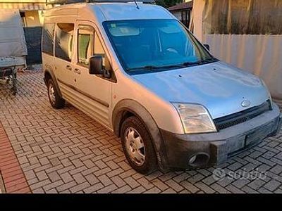 Usata Ford Tourneo Connect 2004 Grigio Monovolume