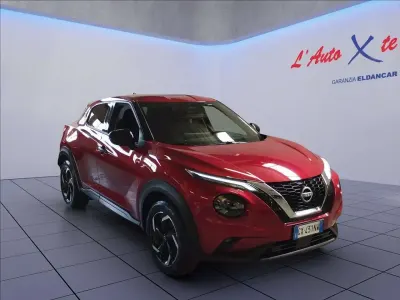 Usata Nissan Juke Acenta 114 CV (83 kW) 2024 Rosso metallizzato SUV