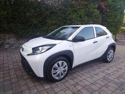 Gebraucht Toyota Aygo X 72 PS (52 kW) 2022 Weiß SUV