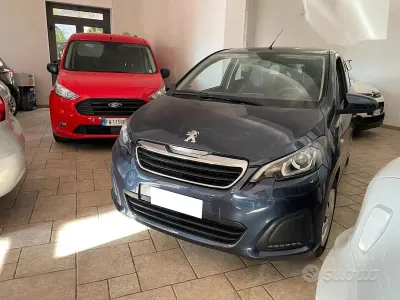 Usata Peugeot 108 Access 69 CV (50 kW) 2016 Bluazzurro Berlina
