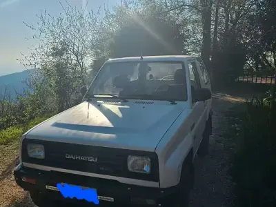 Usata Daihatsu Feroza 86 CV (63 kW) 1991 Bianco SUV