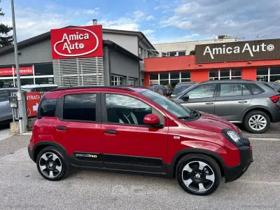 Usata Fiat Panda S 69 CV (50 kW) 2025 Rosso Utilitaria