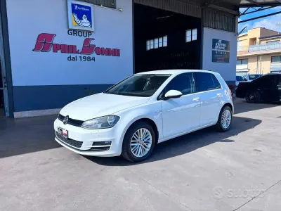 Usata VW Golf VII Comfortline 110 CV (80 kW) 2014 Bianco Berlina