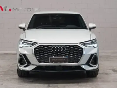 Usata Audi Q3 Sportback S-Line 150 CV (110 kW) 2024 Argento SUV