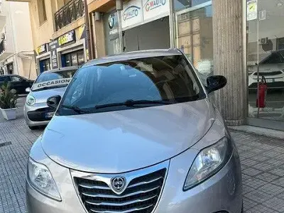 Usata Lancia Ypsilon S 95 CV (69 kW) 2013 Grigio Utilitaria