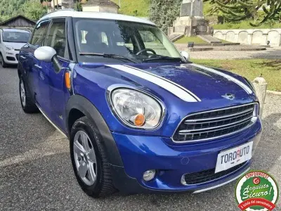 Usata Mini Cooper D Countryman 111 CV (81 kW) 2016 Grigio SUV