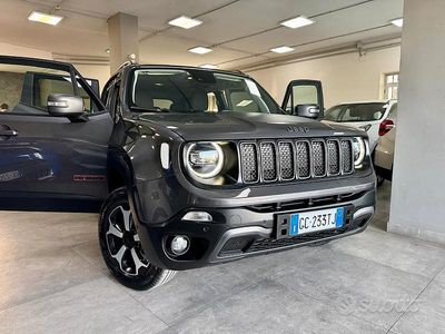 Grigio Usata 2020 Jeep Renegade Trailhawk SUV | 17.990 € (Buon prezzo)