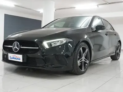 Usata Mercedes A180 116 CV (85 kW) 2021 Nero Berlina