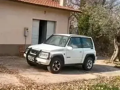 Usata Suzuki Vitara 75 CV (55 kW) 1997 Bianco Station wagon