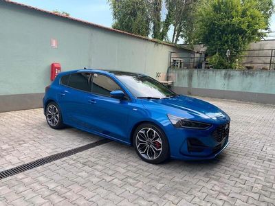Usata Ford Focus ST-Line X 125 CV (91 kW) 2024 Blu Berlina