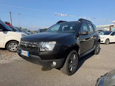 Usata Dacia Duster Prestige 109 CV (80 kW) 2015 Nero SUV