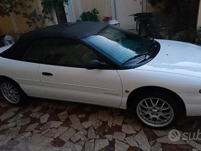 Usata Chrysler Stratus 1998 Bianco Cabrio