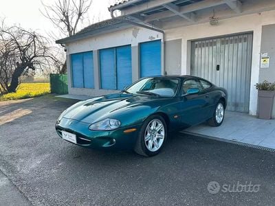 Usata Jaguar XK8 284 CV (208 kW) 1996 Verde Coupé