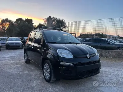 Usata Fiat Panda Easy 69 CV (50 kW) 2013 Nero Utilitaria