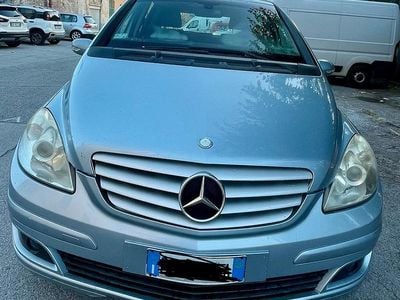 Usata Mercedes B180 109 CV (80 kW) 2008 Monovolume