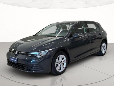 Usata VW Golf VIII Life 110 CV (80 kW) 2022 Urano grey Berlina