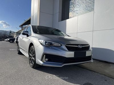 Usata Subaru Impreza Premium 150 CV (110 kW) 2021 Argento Berlina