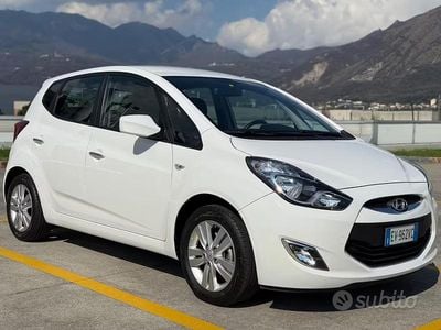 Usata Hyundai ix20 Comfort 90 CV (66 kW) 2014 Bianco Utilitaria