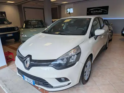 Usata Renault Clio IV 75 CV (55 kW) 2018 Beige Berlina