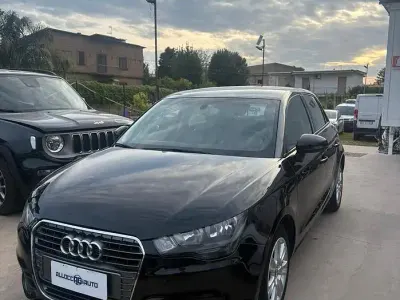 Usata Audi A1 Comfort 90 CV (66 kW) 2013 Nero Utilitaria