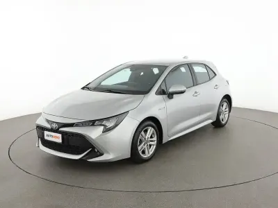Usata Toyota Corolla Active 122 CV (89 kW) 2019 Argento