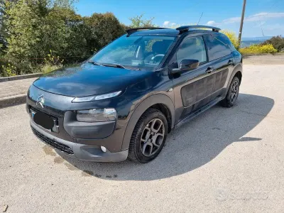 Brugt Citroën C4 Cactus 99 HK (72 kW) 2015 Sort Hatchback