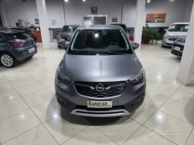 Usata Opel Crossland X 102 CV (75 kW) 2018 Grigio SUV