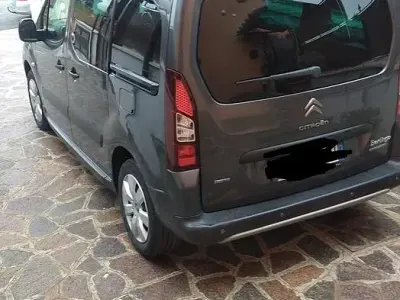 Usata Citroën e-Berlingo 92 CV (67 kW) 2016 Marrone Monovolume