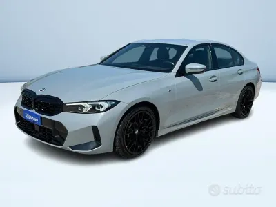 Usata BMW 330 M Sport 286 CV (210 kW) 2024 Grigio metallizzato Berlina