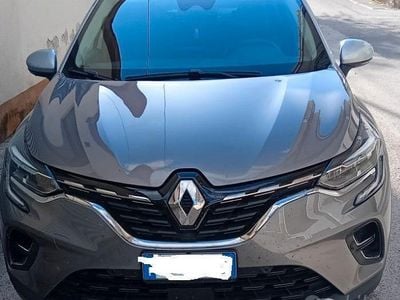 Usata Renault Captur 101 CV (74 kW) 2021 SUV