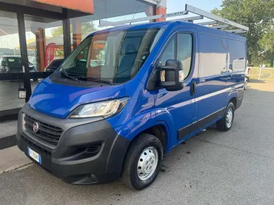 Usata Fiat Ducato 120 CV (88 kW) 2019 Blu Furgone
