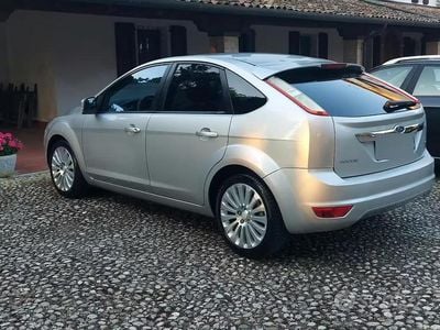 Usata Ford Focus Titanium 90 CV (66 kW) 2008 Grigio Berlina
