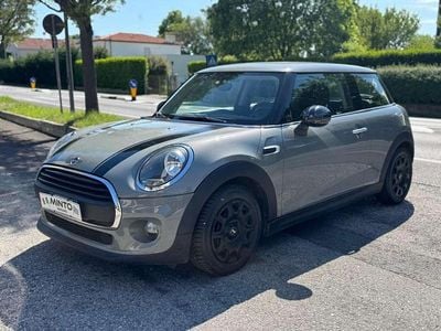 Usata Mini ONE 75 CV (55 kW) 2018 Grigio Utilitaria