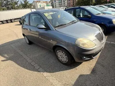 Usata Lancia Ypsilon