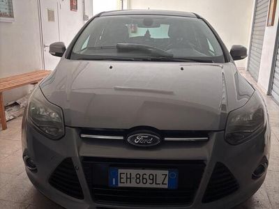 Usata Ford Focus 115 CV (84 kW) 2011 Grigio Berlina